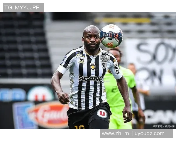 朗斯主场4连胜展现强劲实力球迷热情高涨期待更多精彩表现